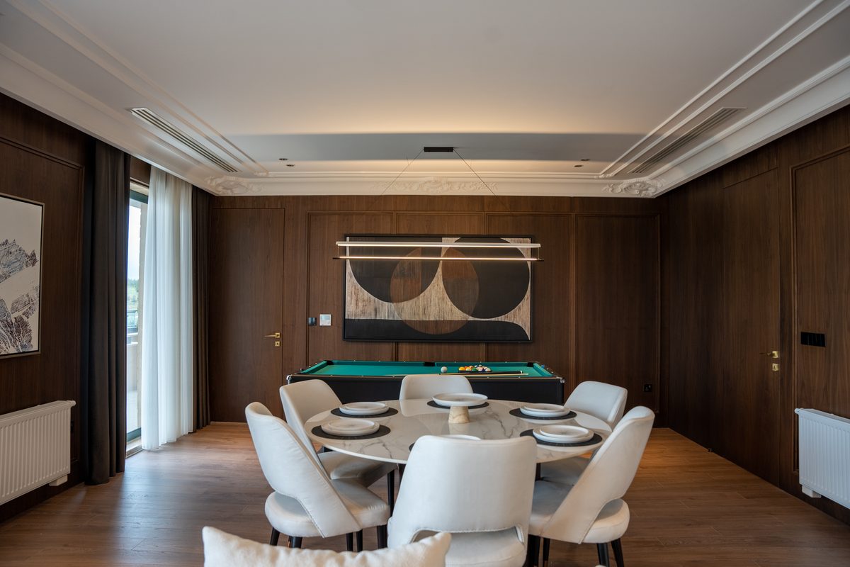 Gaming lounge